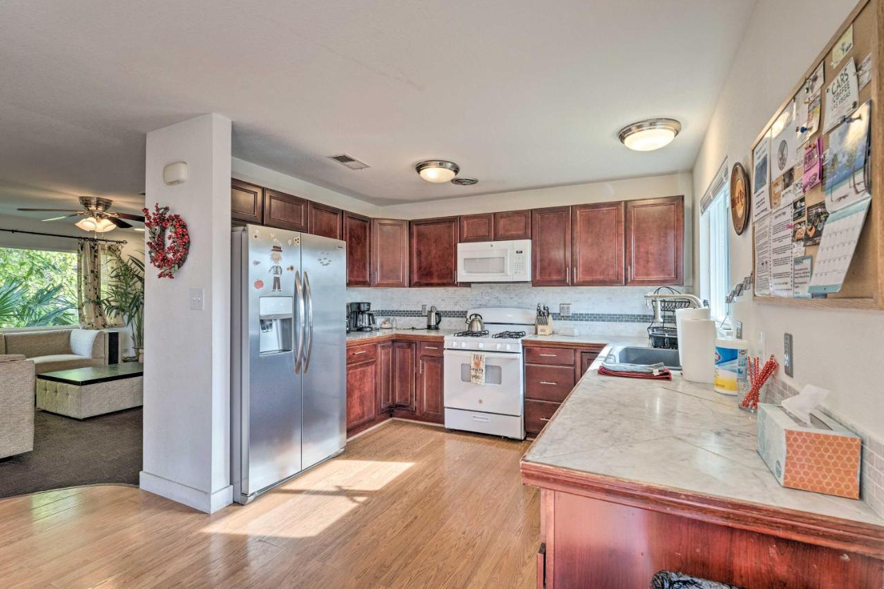 Vegas Oasis Home With Pool And Spa 7 Miles To Strip Las Vegas Extérieur photo